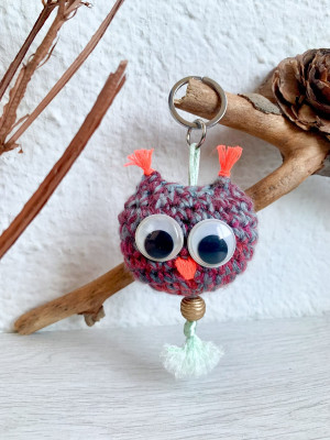 Cute Owl key ring - various colors
