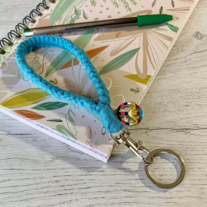 Keyring wristlet - PEACE AND LOVE
