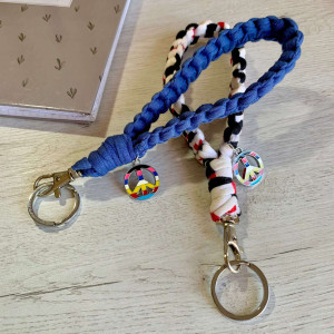 Keyring wristlet - PEACE AND LOVE