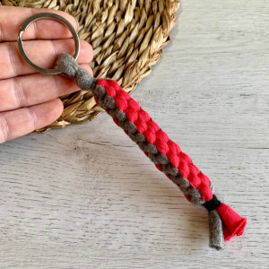 Porte clés scoubidou - couleurs mates