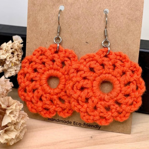 Daisy earrings - various colors available