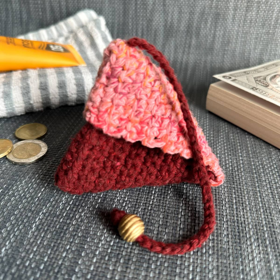 Pyramid coin pouch - Triangle coin purse Pyramid coin pouch - Triangle coin purse