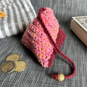 Pyramid coin pouch - Triangle coin purse