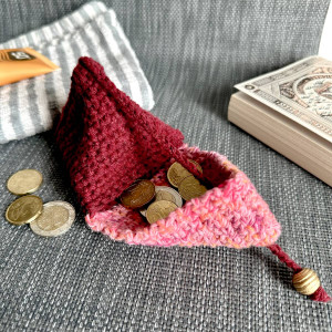Pyramid coin pouch - Triangle coin purse