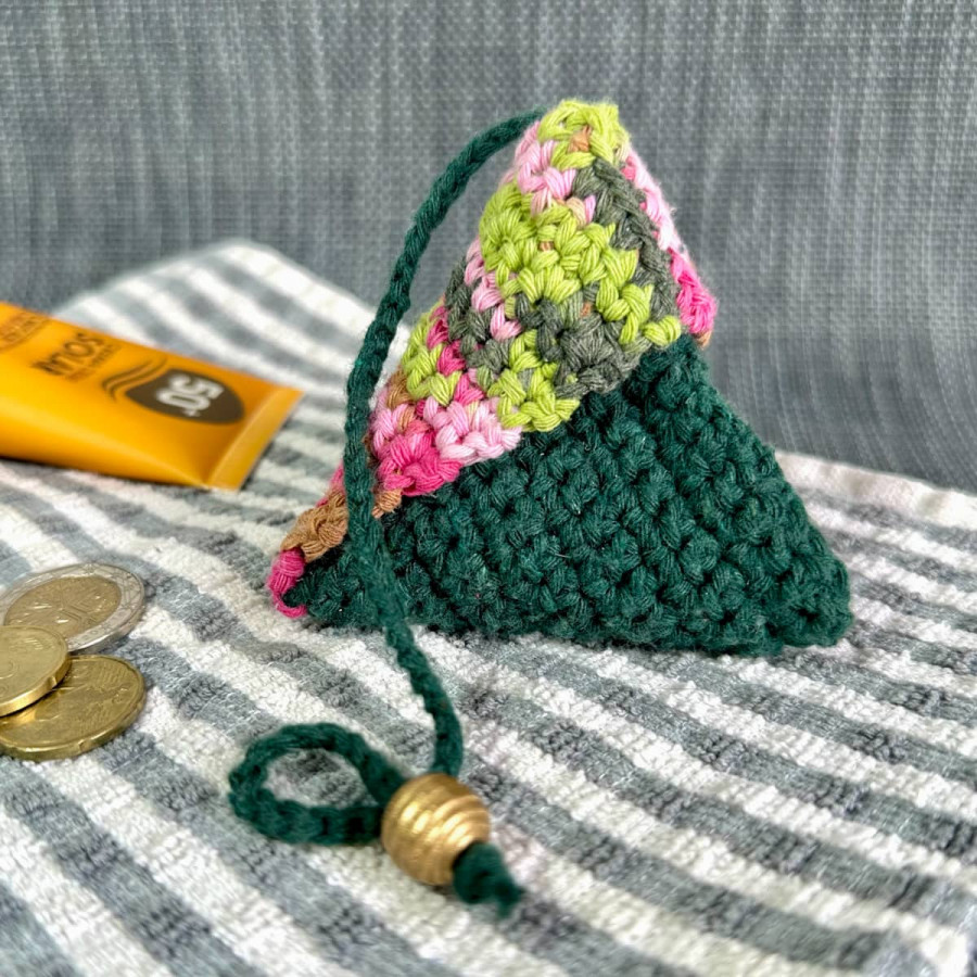 Pyramid coin pouch - Triangle coin purse Pyramid coin pouch - Triangle coin purse