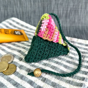 Pyramid coin pouch - Triangle coin purse