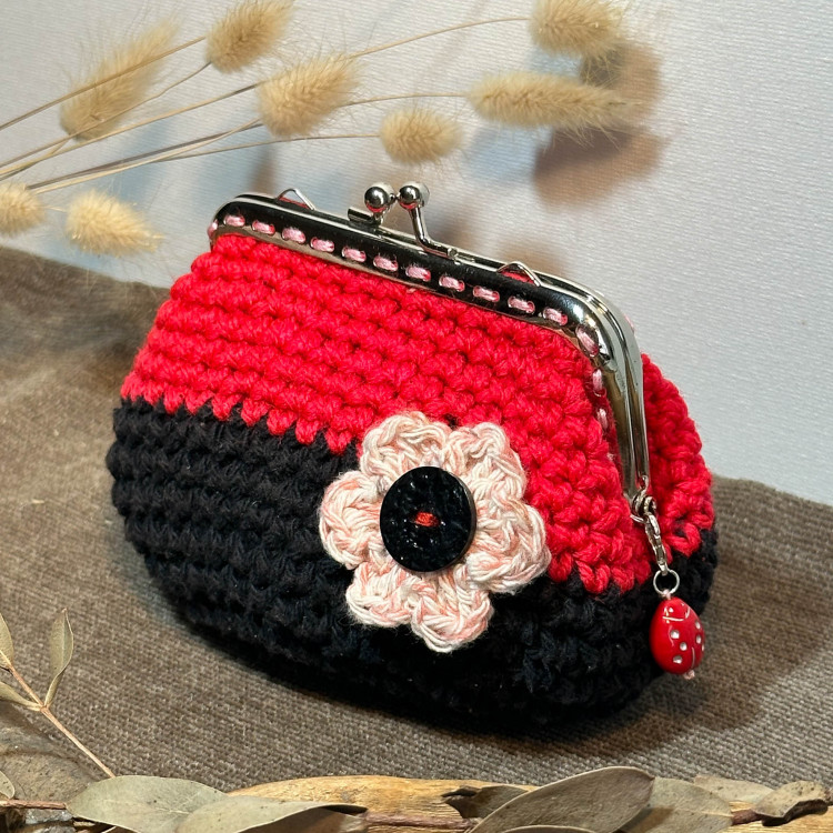 Monedero grande - rojo y negro