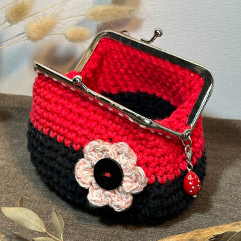 Large coin purse - red and black