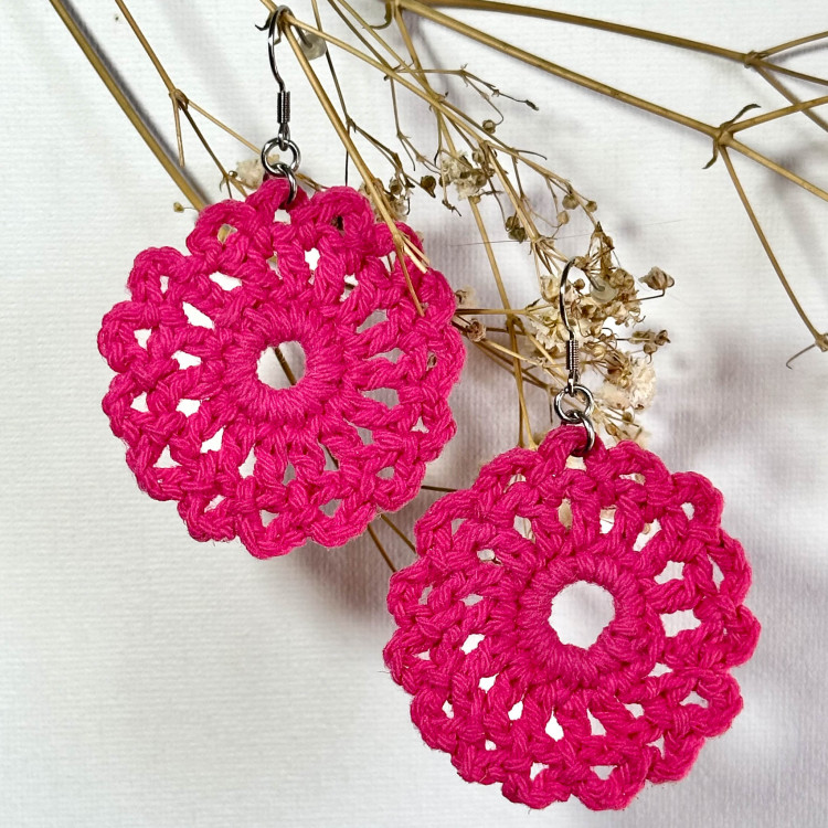 Daisy earrings - various colors available