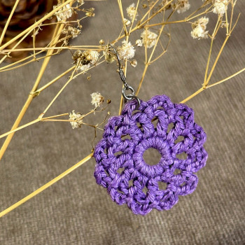 Daisy earrings - various colors available