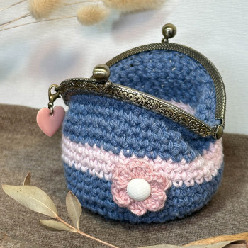 Porte-monnaie vintage avec fleur - fermoir clic clac