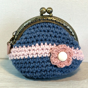 Porte-monnaie vintage avec fleur - fermoir clic clac