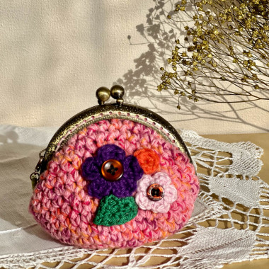 Porte-monnaie rose avec fleurs - Fermoir clic clac vintage laiton