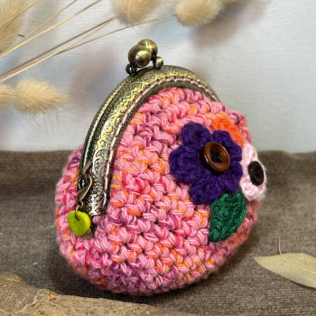 Porte-monnaie rose avec fleurs - Fermoir clic clac vintage laiton