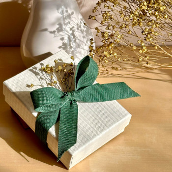 Dew Flower Earrings – handmade crochet, glass beads, luminous bohemian jewelry